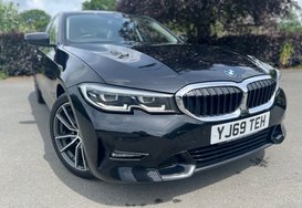 BMW 3 Series 318D SPORT 3