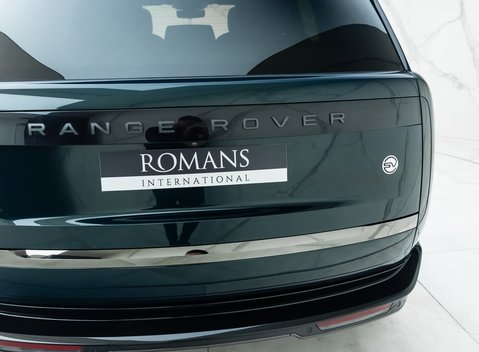 Land Rover Range Rover P530 SV 38