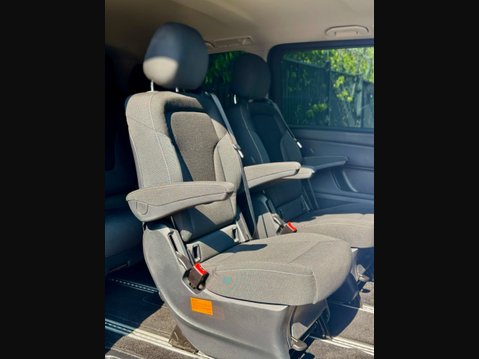 Mercedes-Benz V Class 2.2 V220d BlueTEC SE MPV 5dr Diesel G-Tronic+ Euro 6 (s/s) 7 Seat (163 ps) 22