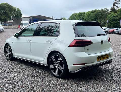 Volkswagen Golf 2.0 Golf R TSi 4Motion Semi-Auto 4WD 5dr 9
