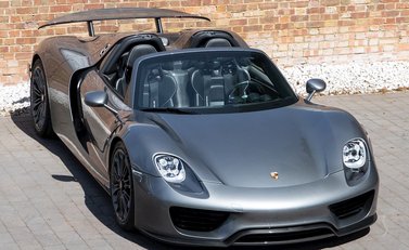 Porsche 918 Spyder 8