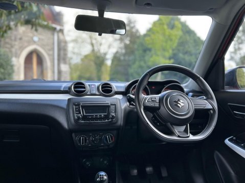 Suzuki Swift ATTITUDE DUALJET 6