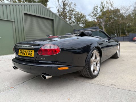 Jaguar XK 4.0 XK8 Convertible Auto 2dr 9