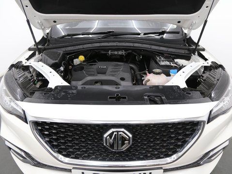 MG HS 1.5 T-GDI Exclusive Euro 6 (s/s) 5dr 28