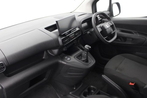 Vauxhall Combo Cargo 1.5 Turbo D 2300 Prime SWB Euro 6 100 ps 10