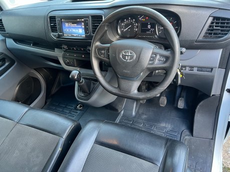 Toyota Proace L1 ICON 8