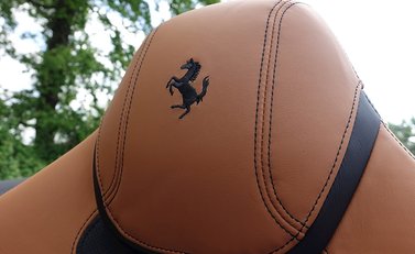 Ferrari California T 25