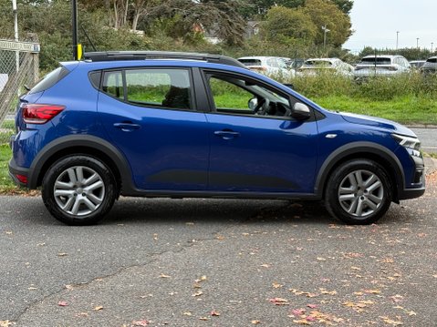 Dacia Sandero Stepway EXPRESSION TCE 2