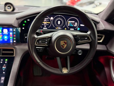 Porsche Taycan Performance Plus 93.4kWh Turbo Saloon 4dr Electric Auto 4WD (680 ps) 46