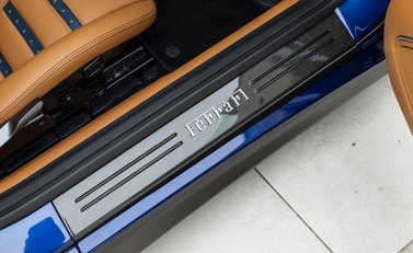 Ferrari F12 Berlinetta 19