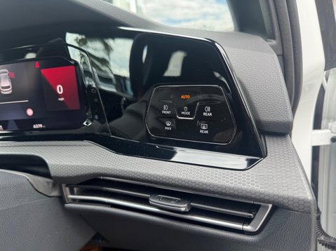 Volkswagen Golf GTI TSI DSG 40