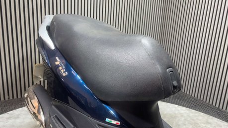 Piaggio Fly 2015 ONLY 8K RUNNING PROJECT SCOOTER SPARES OR REPAIR 125CC 14