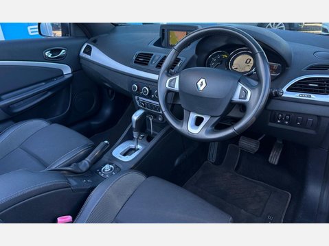 Renault Megane 1.5 dCi Dynamique TomTom Convertible 2dr Diesel EDC Euro 5 (110 ps) 7