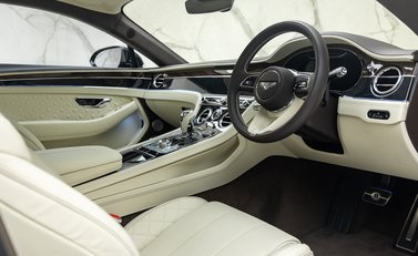 Bentley Continental GT V8 S 13