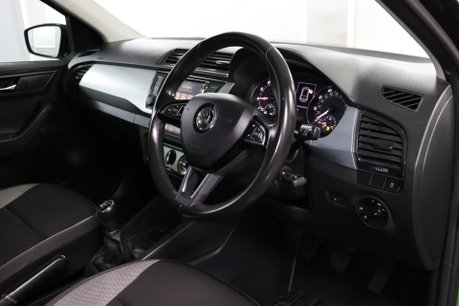 Skoda Fabia COLOUR EDITION TSI 37