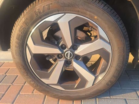 Nissan Qashqai 1.5 h e-POWER Acenta Premium SUV 5dr Petrol Hybrid Auto Euro 6 (s/s) (190 p 11