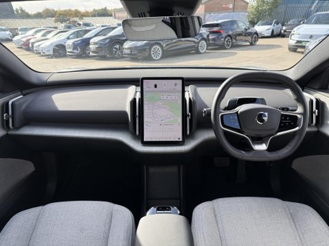Volvo Ex30 Single Motor Extended Range 69kWh Ultra SUV 5dr Electric Auto (272 ps) 32