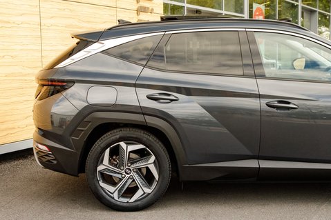 Hyundai TUCSON T-GDI ULTIMATE 7