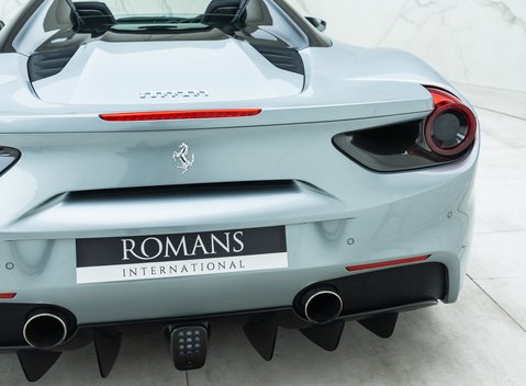 Ferrari 488 Spider 29