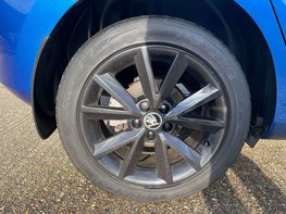 Skoda Fabia 1.0 Fabia Colour Edition TSI 5dr 15