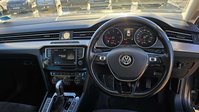 Volkswagen Passat 2.0 TDI BlueMotion Tech GT Saloon 4dr Diesel DSG Euro 6 (s/s) (150 ps) 41