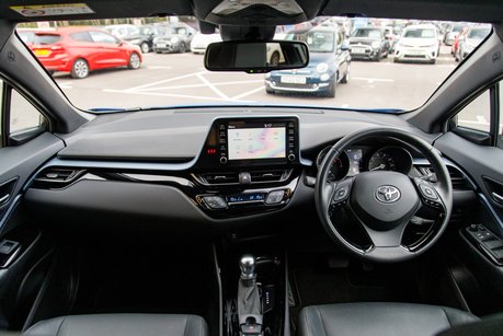 Toyota C-HR DESIGN