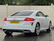 Audi TT 2.0 TFSI 40 S line Coupe 3dr Petrol S Tronic Euro 6 (s/s) (197 ps) 5