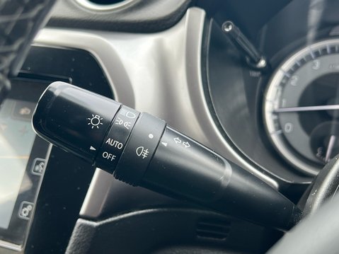 Suzuki Vitara SZ-T BOOSTERJET MHEV 35