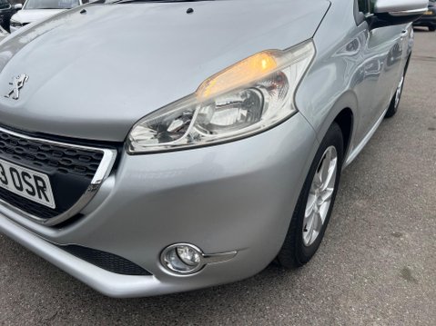 Peugeot 208 1.2 VTi Active Euro 5 3dr 10
