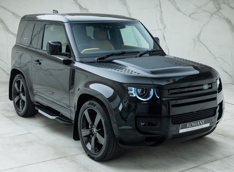 Land Rover Defender 90 V8 P525 8