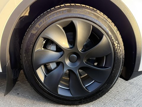 Tesla Model Y SUV 5dr Electric Auto RWD (346 ps) 14