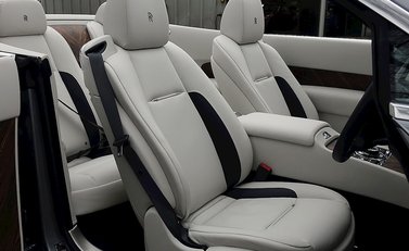 Rolls-Royce Dawn 14