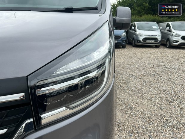 Renault Trafic LWB L2H1 Low Roof Leader LL30 Air Con Alloys Sensors Cam EURO 6 NO VAT 21