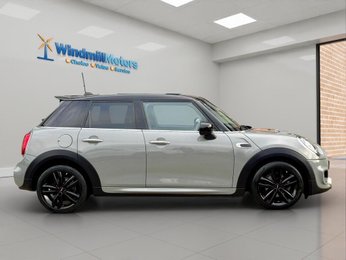 Mini Hatch 1.5 Cooper Sport Steptronic Euro 6 (s/s) 5dr