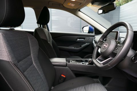 Nissan X-Trail 1.5 X-Trail Acenta Premium MHEV CVT 5dr 21