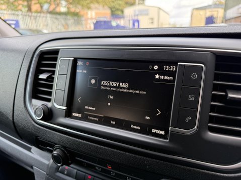 Vauxhall Vivaro 3100 75kWh Dynamic Panel Van 6dr Electric Auto L1 H1 (7.4kW Charger) (136 p 26