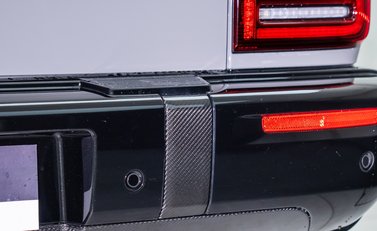 Mercedes-Benz G Class AMG G 63 CARBON EDITION 43