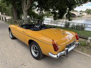 MG B ROADSTER 77