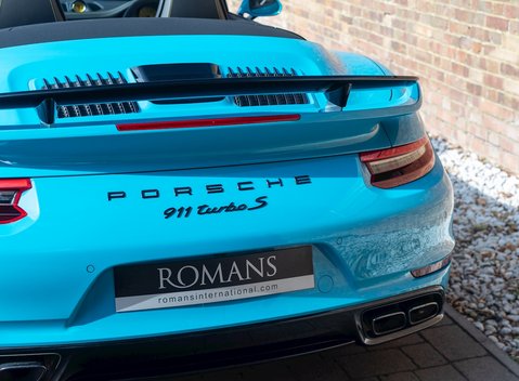 Porsche 911 (991.2) Turbo S Cabriolet 27