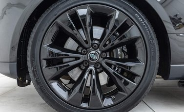 Land Rover Range Rover P565 SVAutobiography Dynamic Black 24