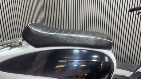 Royal Alloy GT 125 i Scooter Petrol CVT Euro 4 (10 ps) 21