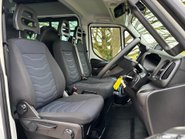 Iveco Daily 70C18V Welfare Unit - Tail Lift / Toilet / 7 Seats / Air Con 4
