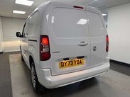 Vauxhall Combo 1.5 Combo 2300 Professional Turbo D S/S 21