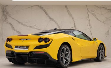 Ferrari F8 Tributo 19