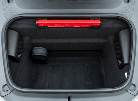 Porsche 911 (991.2) Carrera 4S 26