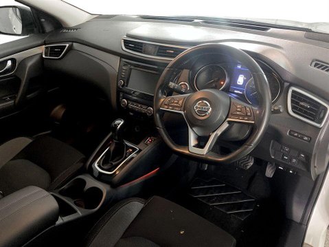 Nissan Qashqai 1.5 dCi N-Connecta SUV 5dr Diesel DCT Auto Euro 6 (s/s) (115 ps) Air Con - 12