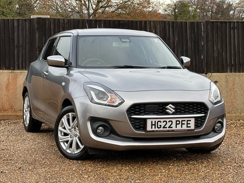 Suzuki Swift SZ-T DUALJET MHEV 1