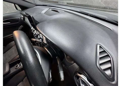 Mercedes-Benz GLA 1.6 GLA200 AMG Line Edition SUV 5dr Petrol 7G-DCT Euro 6 (s/s) (156 ps) 37