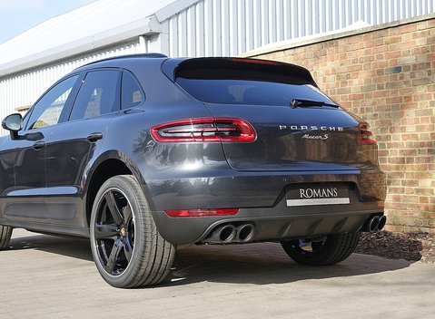 Porsche Macan S Diesel 8