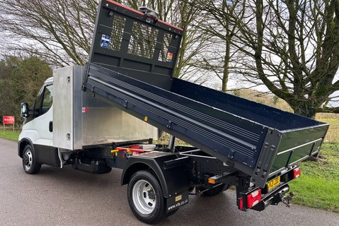 Iveco Daily 35C14 Toolpod Tipper - Rear Camera 6